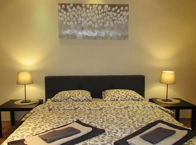 Apartment B&S