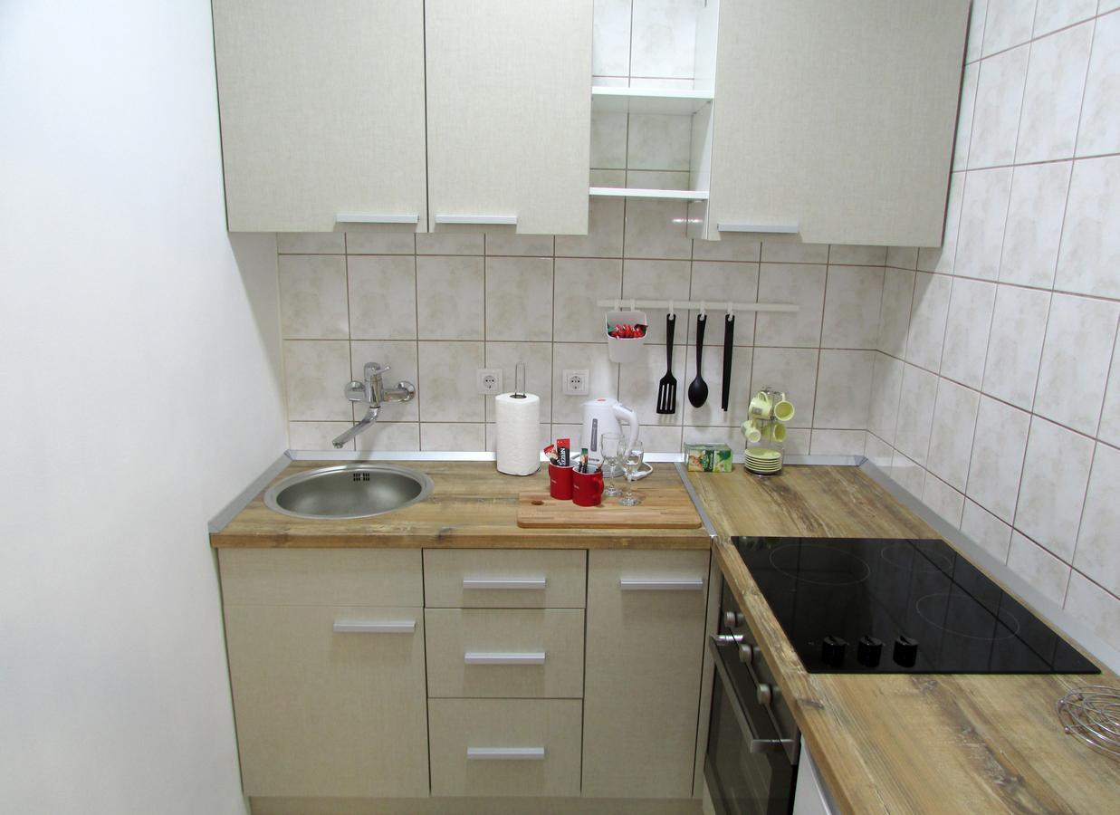 B&s * Belgrade